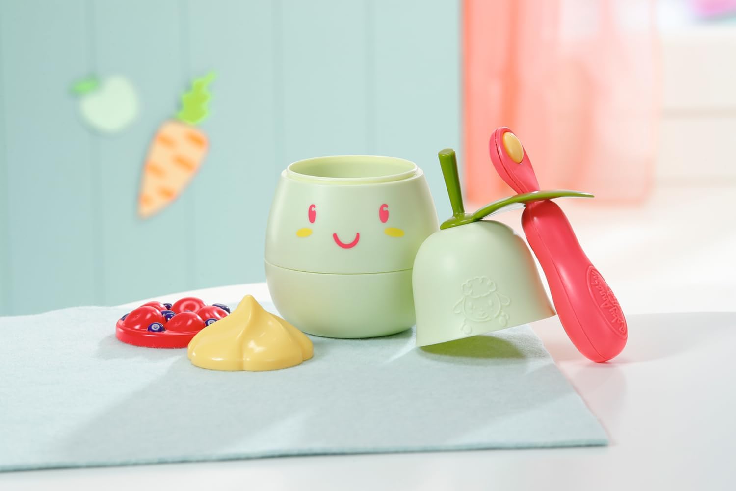 Baby Annabell Lunch Time Feeding Set 707494 - Pear-Shaped Lunch Box with Sound Effects for 3+ Years