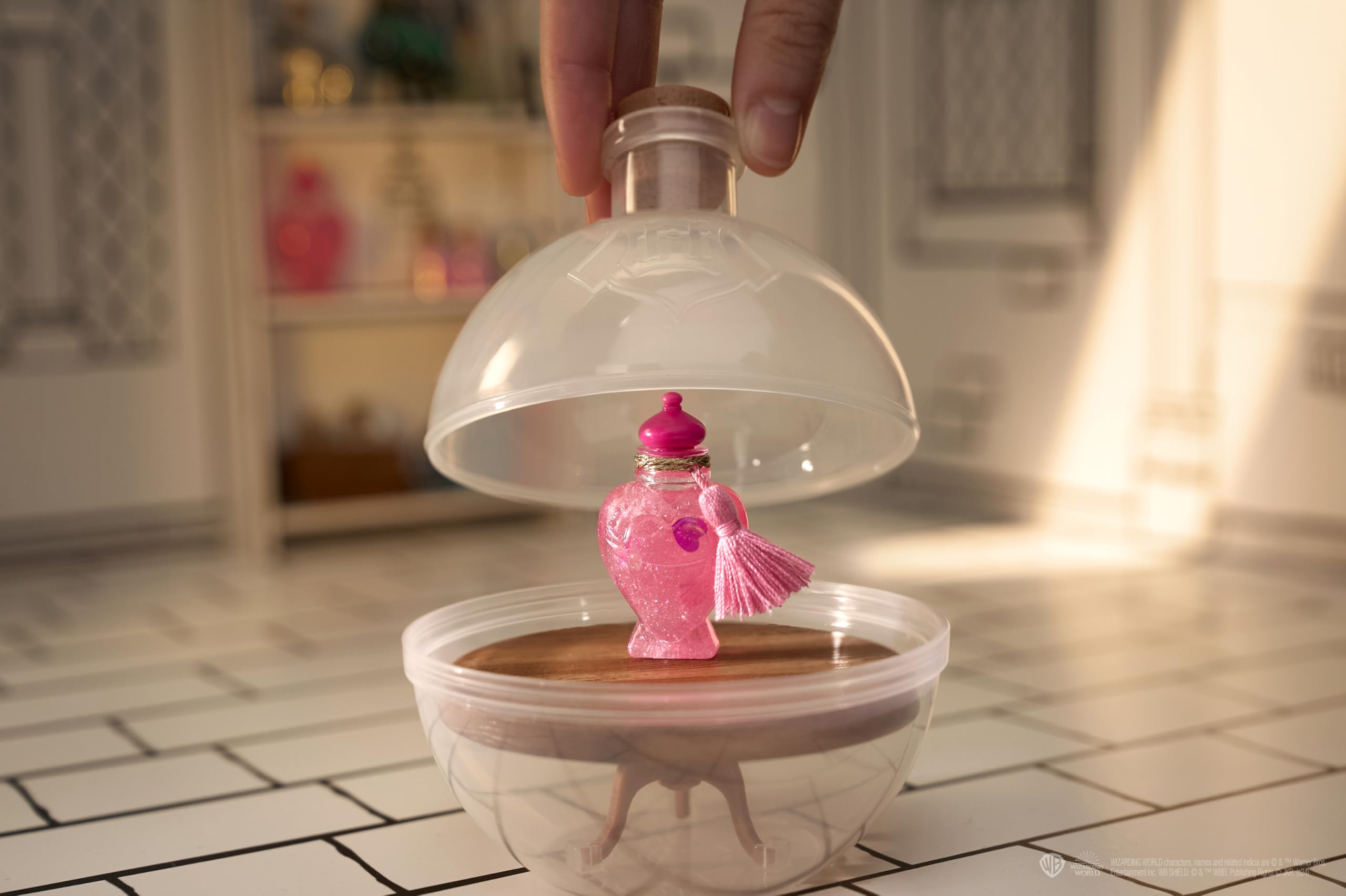 MGA's Miniverse Make It Mini Potions - Harry Potter DIY Resin Play Set for Kids 8+