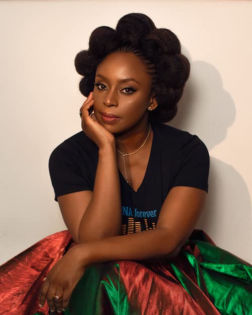 Ngozi Adichie - Half of a Yellow Sun | Paperback