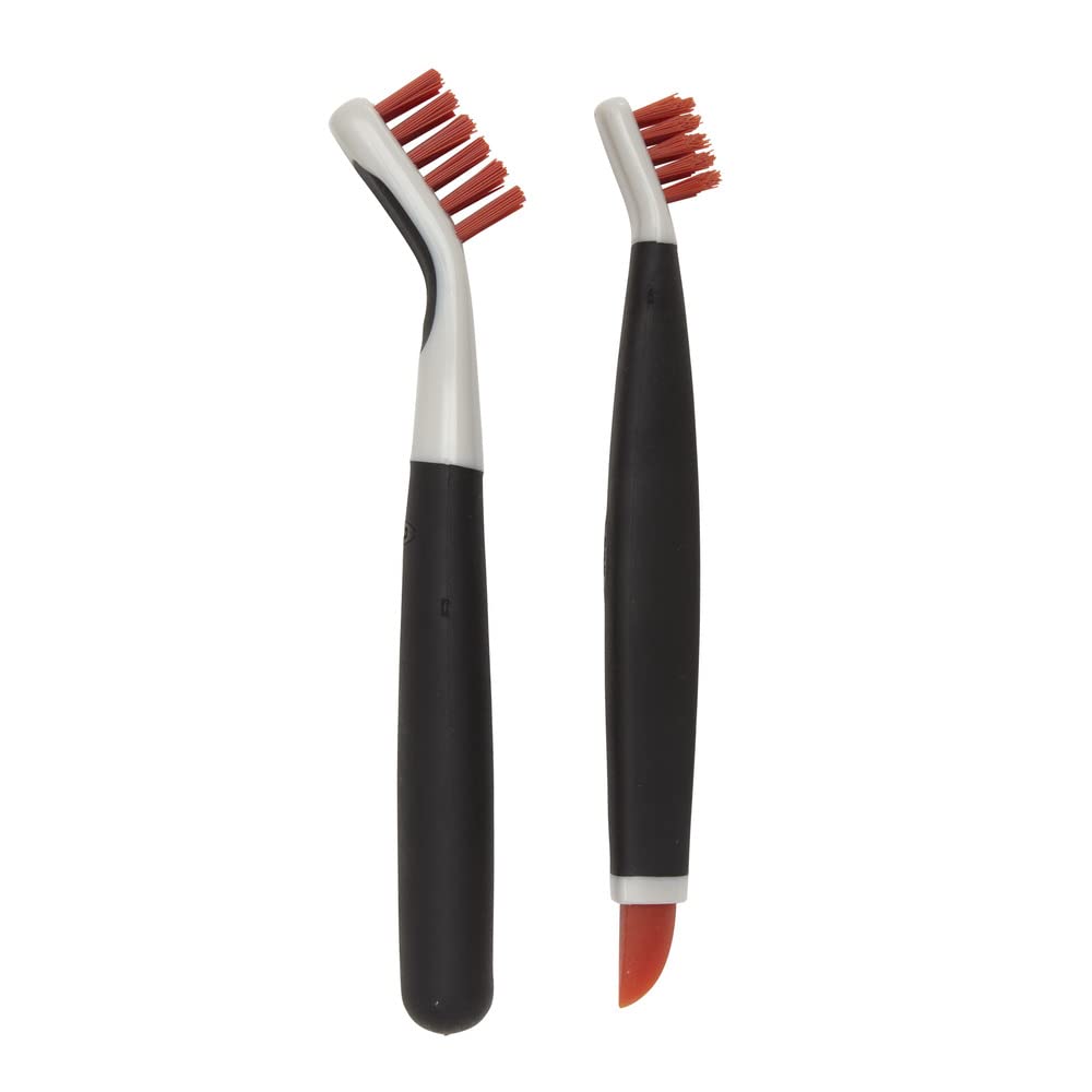 OXO Good Grips Deep Clean Brush Set - 2 Piece Set with Wiper Blade | Nylon Bristles 1