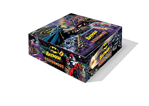 The Noble Collection Batman Chess Set - DC Comics Official Vinyl Chess Set for Collectors and Fans