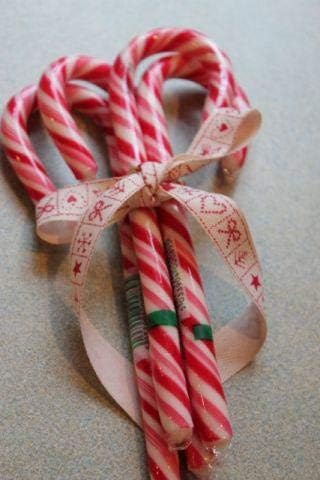 Natural Candy Shop Strawberry Candy Canes - 12-Pack 168g