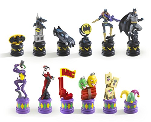 The Noble Collection Batman Chess Set - DC Comics Official Vinyl Chess Set for Collectors and Fans