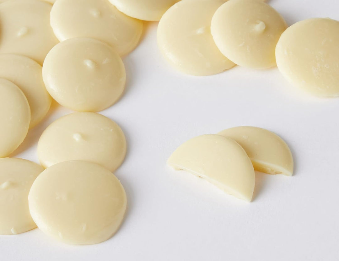 Milkybar White Chocolate Giant Buttons Sharing Pouch 94g (Pack of 11)