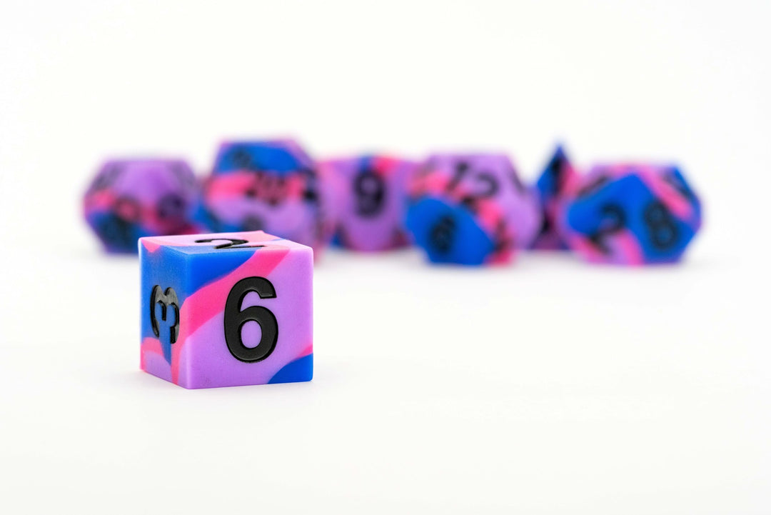 Metallic Dice Games FanRoll 16mm Pride Sharp Edge Silicone Rubber Dice Set