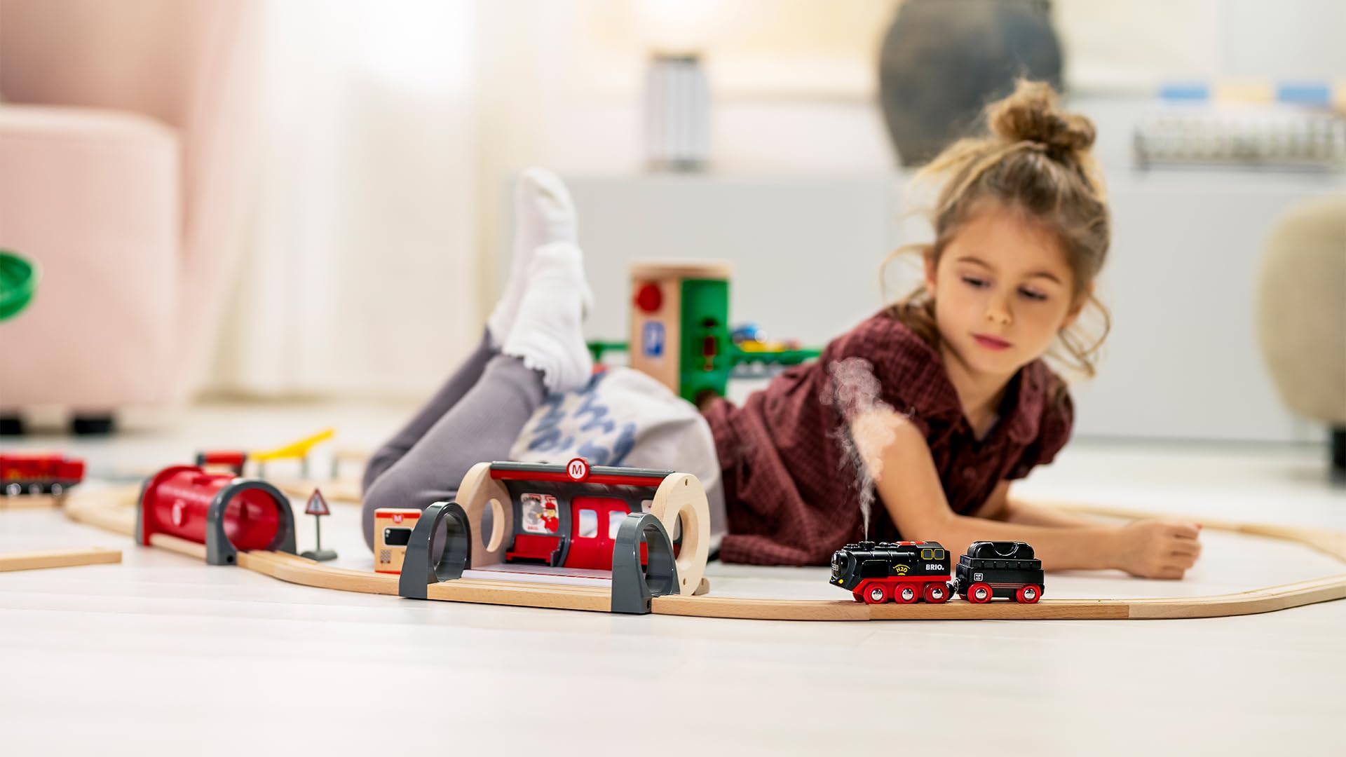BRIO World Battery Powered Steaming Toy Train Engine with Magnetic Couplings 2