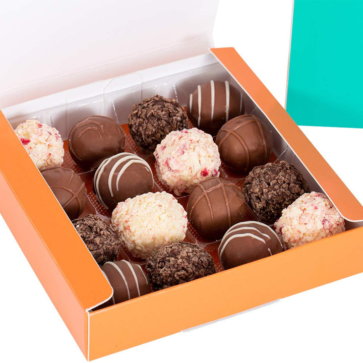 Montezuma's The Grand Milk, White & Dark Chocolate Truffle Collection - 16 Truffles, Gluten-Free, 220g