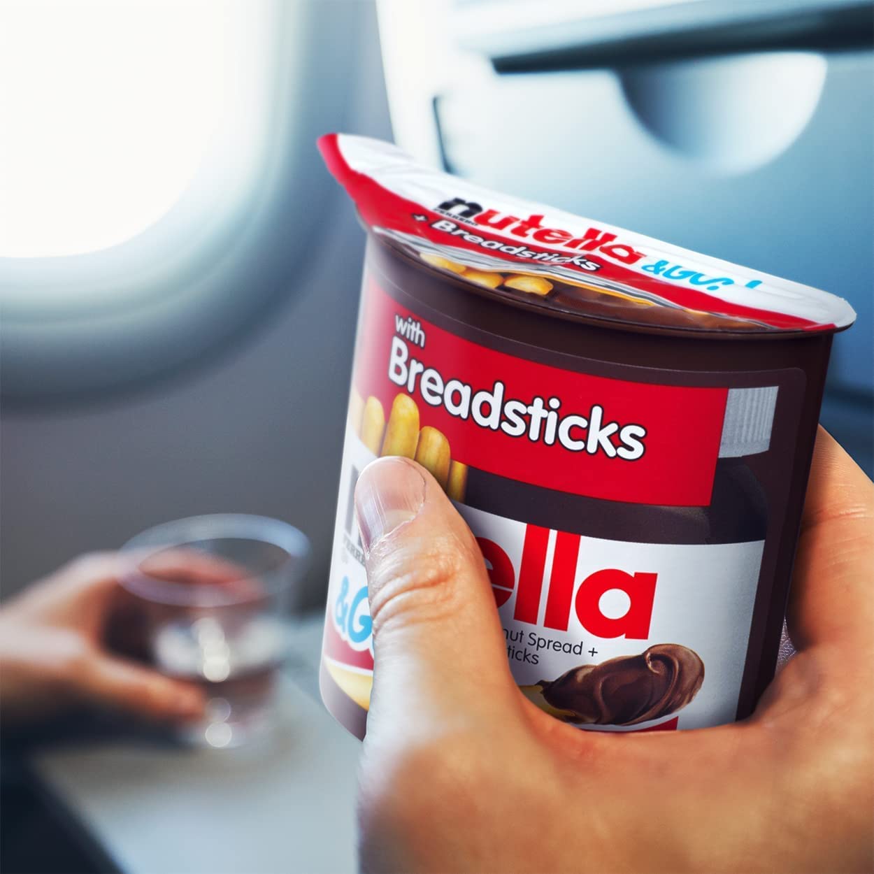 Nutella &Go! Chocolate Hazelnut Spread with Breadsticks Snack Pack | 8 x 48g Portions | 96g Total 7