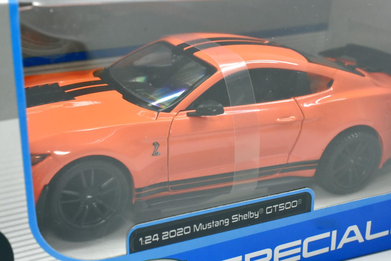Maisto 1:24 2020 Ford Mustang Shelby GT500 Diecast Model Car | Metal | Orange | Model 31532OR 4