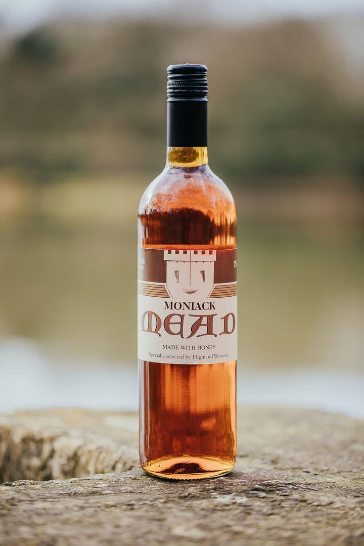 Moniack Mead Honey Wine, 750 ml – Smooth & Warming Mead with Caramel and Floral Notes