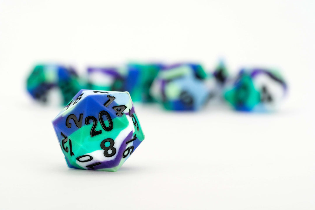Metallic Dice Games FanRoll 16mm Pride Sharp Edge Silicone Rubber Polyhedral Dice Set