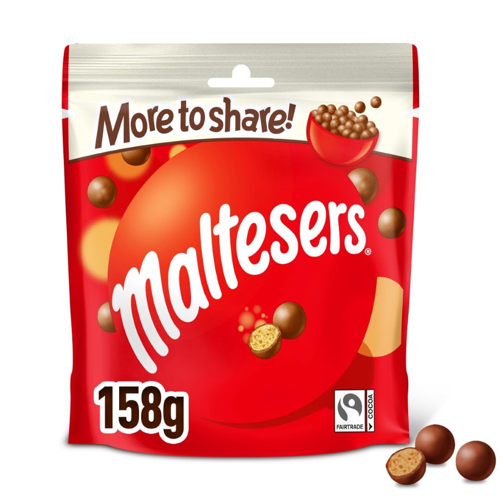 Maltesers Chocolate Gifts Bag, Sharing Pouch, Crunchy Malt Balls in Milk Chocolate, 158g