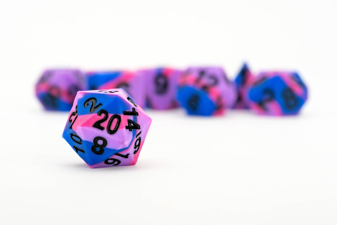 Metallic Dice Games FanRoll 16mm Pride Sharp Edge Silicone Rubber Dice Set