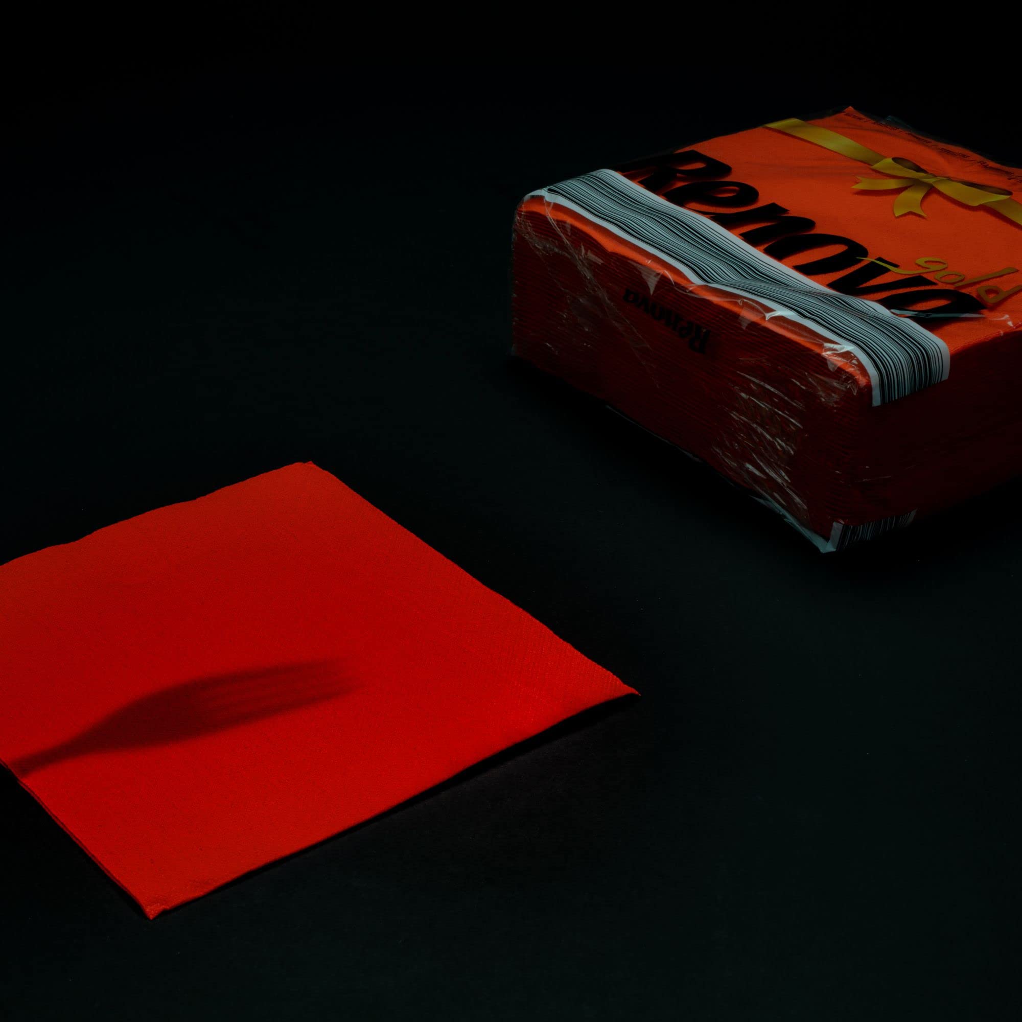 Renova Gold Red Paper Napkins - Double Layer, Textured, 39 x 39 cm, 40 Count