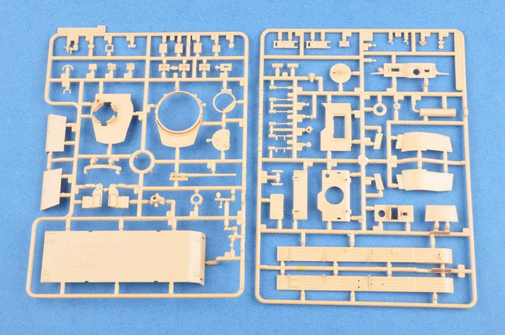 Hobbyboss 1/35 German Pz.Kpfw 38(t) Ausf.B Tank Model Kit 80138 - Detailed Plastic Military Vehicle Model for Advanced Hobbyists