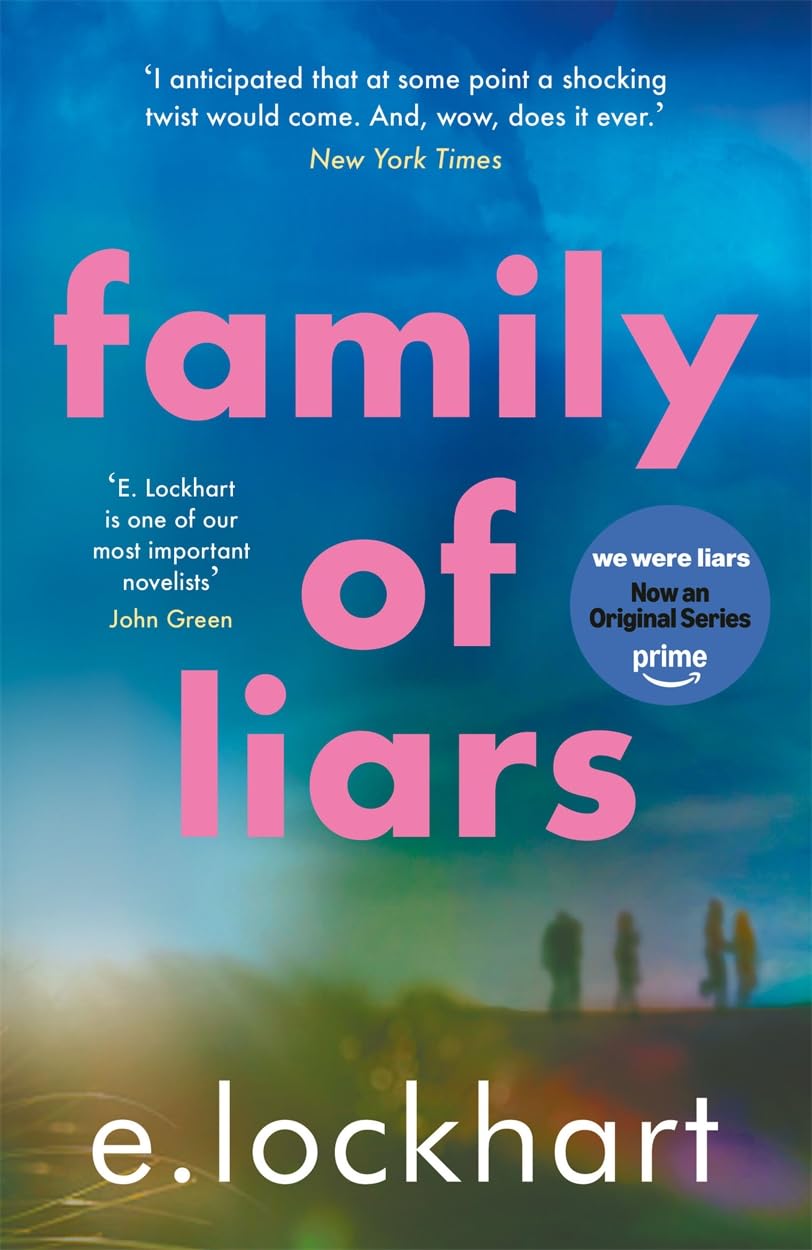 Hot Key Books Family of Liars: The Prequel to We Were Liars - Paperback | 336 Pages | English
