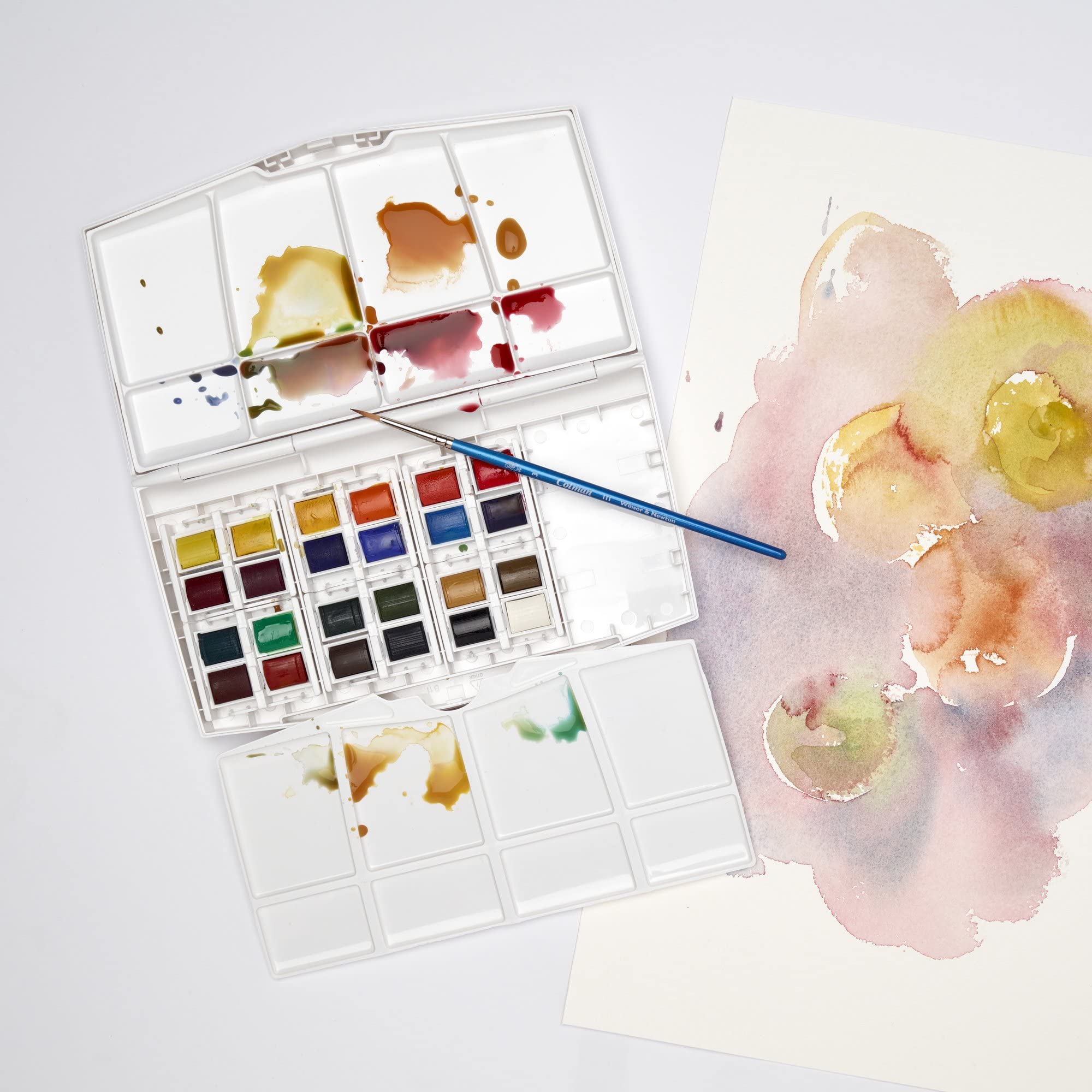 Winsor & Newton Cotman Watercolour Travel Set - 24 Half Pans + Brush | High Lightfastness 5