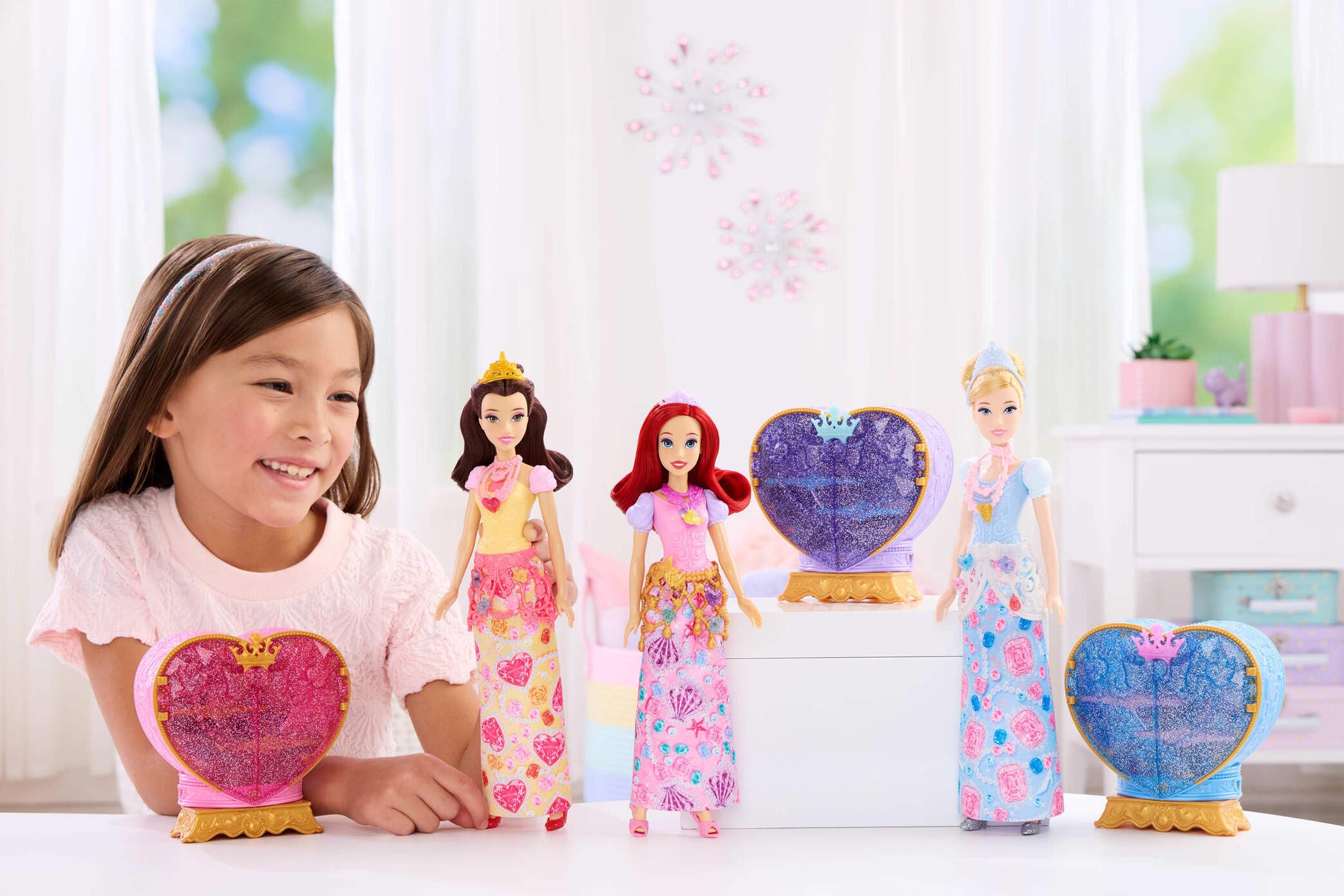 Mattel Disney Princess Ariel Fashion Doll & Accessories with 8 Surprises | 12.5 inches | Multicolor