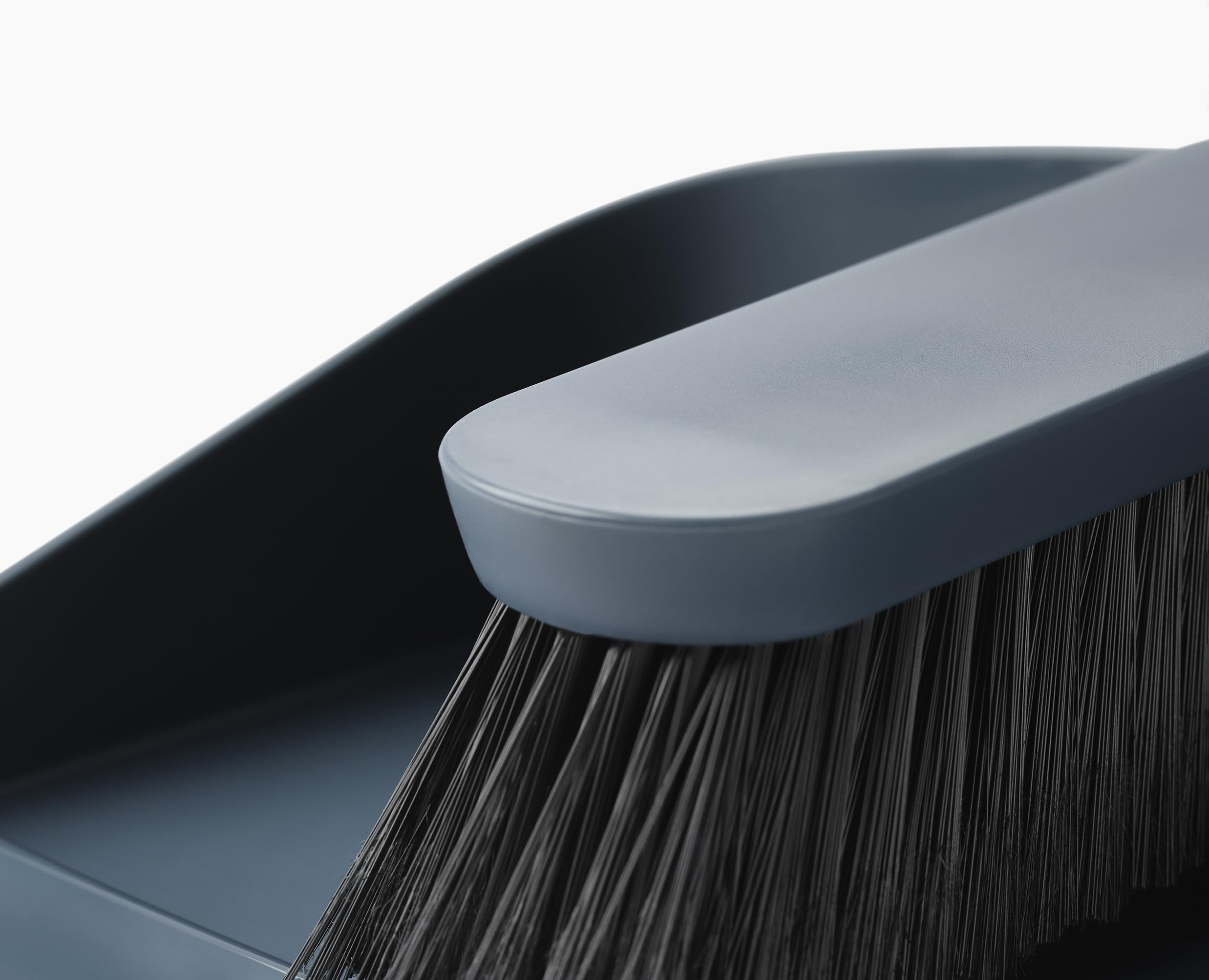 Joseph Joseph CleanStore Wall-Mounted Indoor Dustpan & Brush Set - Blue 4