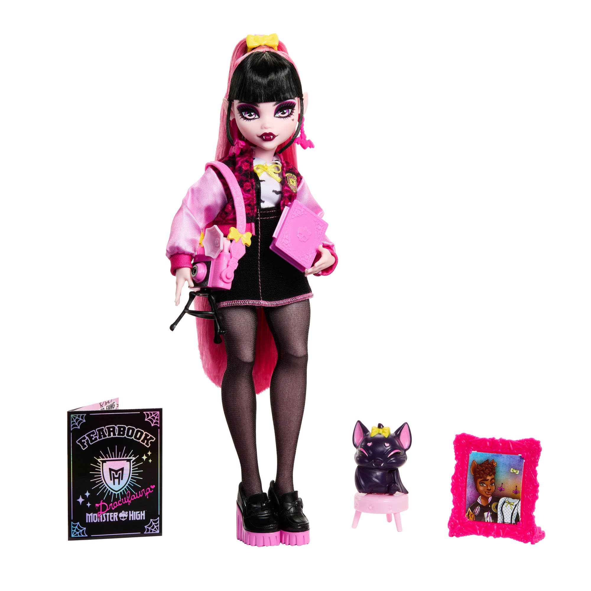 Monster High Draculaura Photography Club Playset - Ages 4+