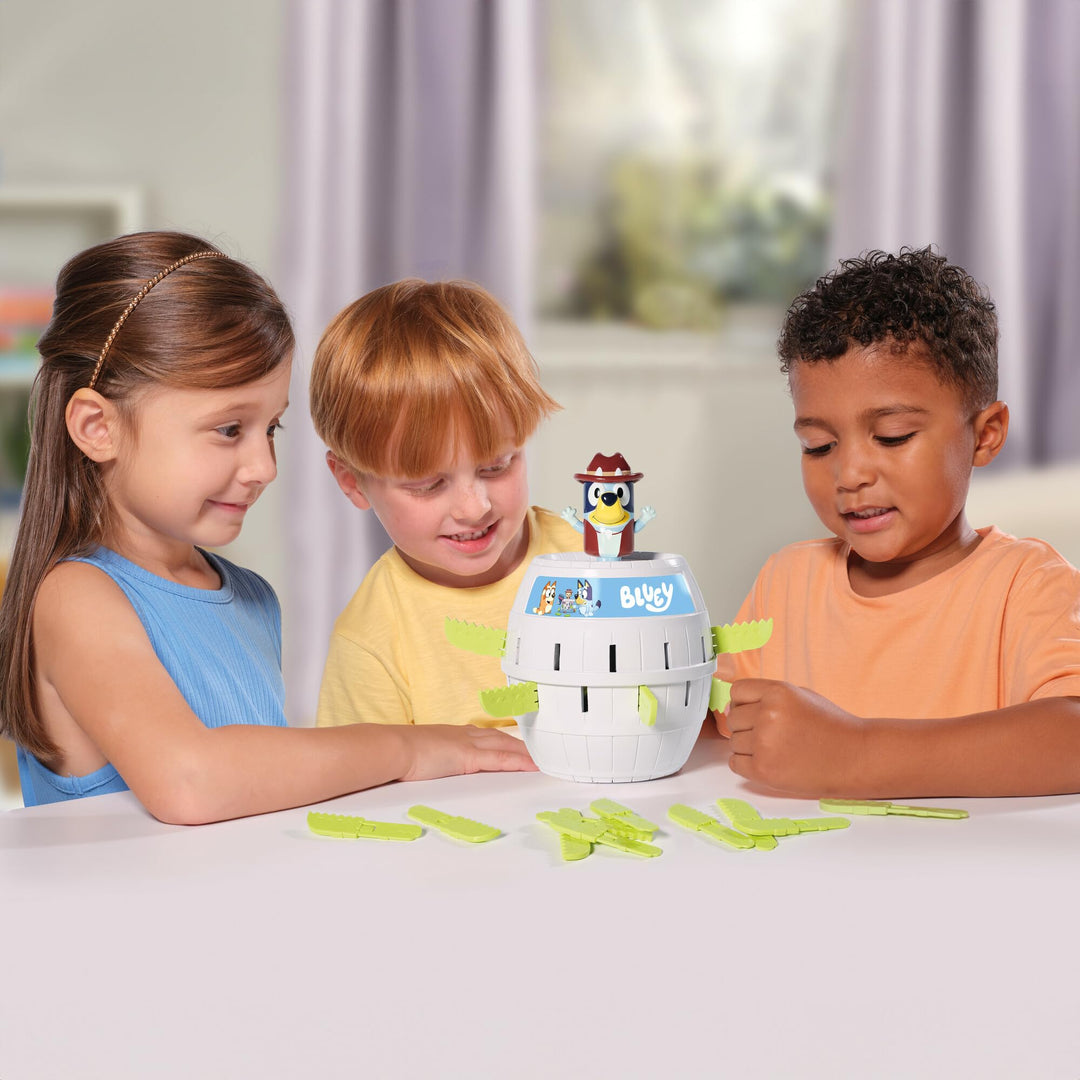 TOMY Pop Up Bluey - Official Bluey Board Game for Kids 4+ - 2 to 4 Player Family Game