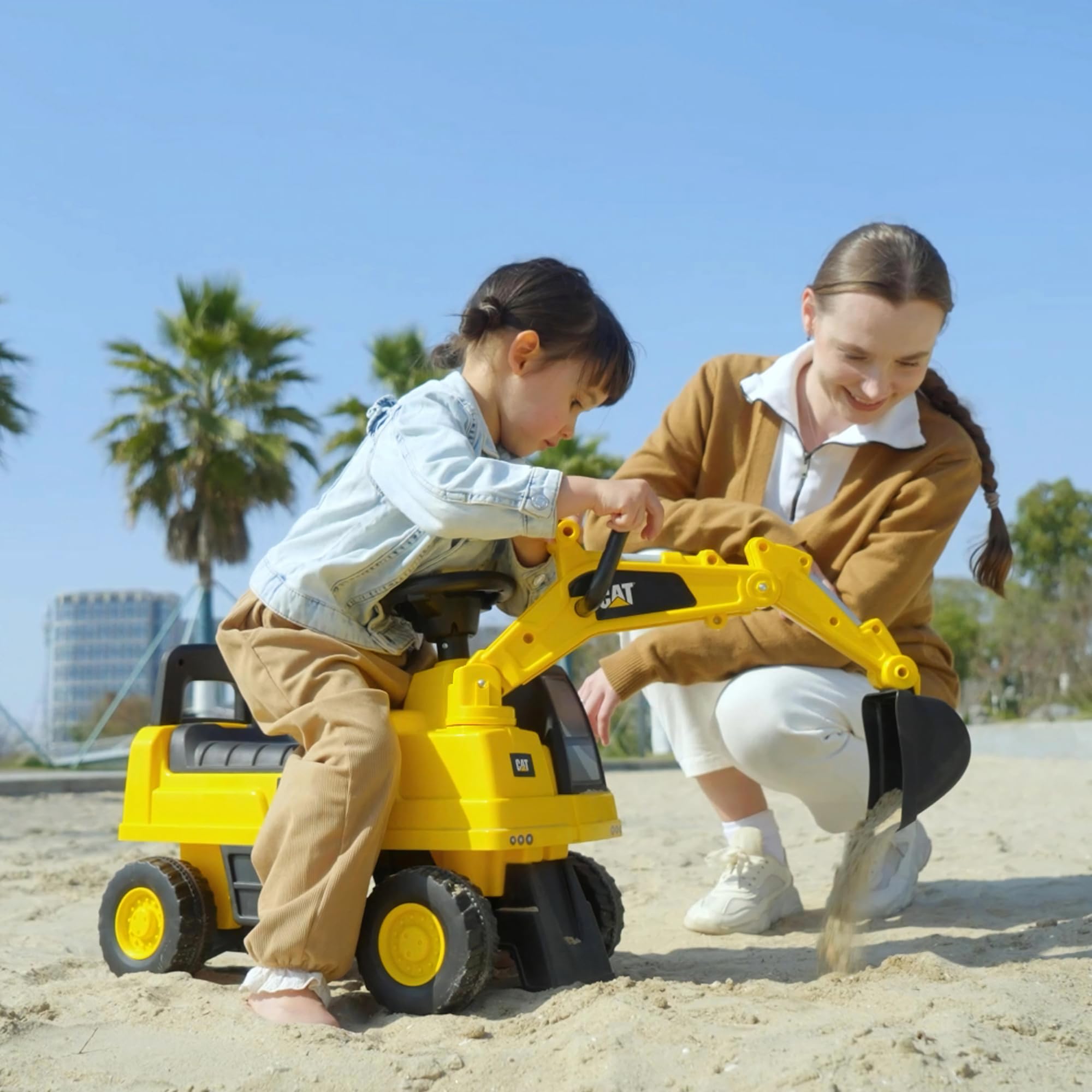 HOMCOM CAT Licensed Kids Ride-On Digger Toy | Foot-Powered | Ages 1-3 Years | Max Load 25kg 8