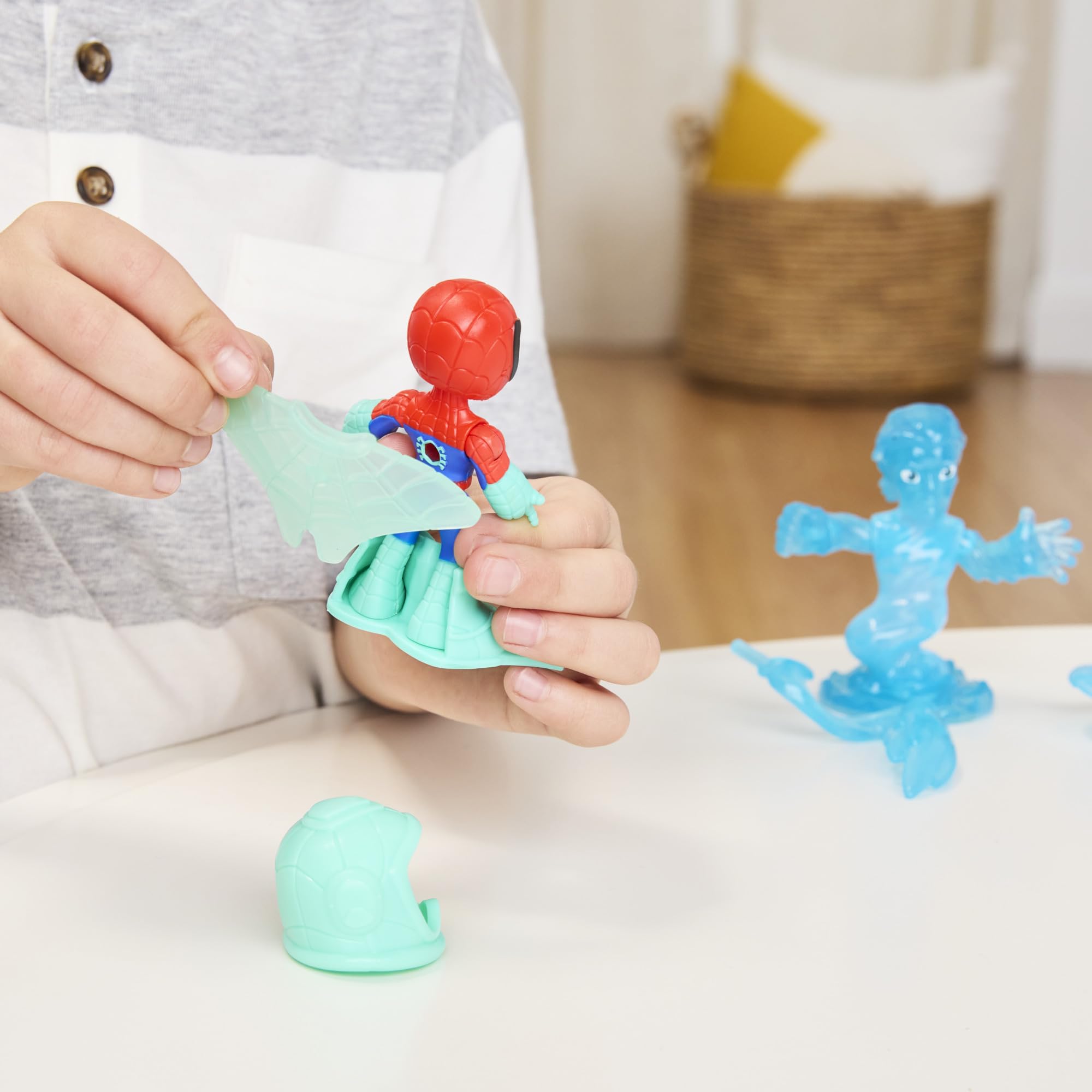 SPIDEY AND HIS AMAZING FRIENDS Water-Webs Spidey & Hydro-Man Action Figures Set | 3-Inch Figures | Ages 3+ 9