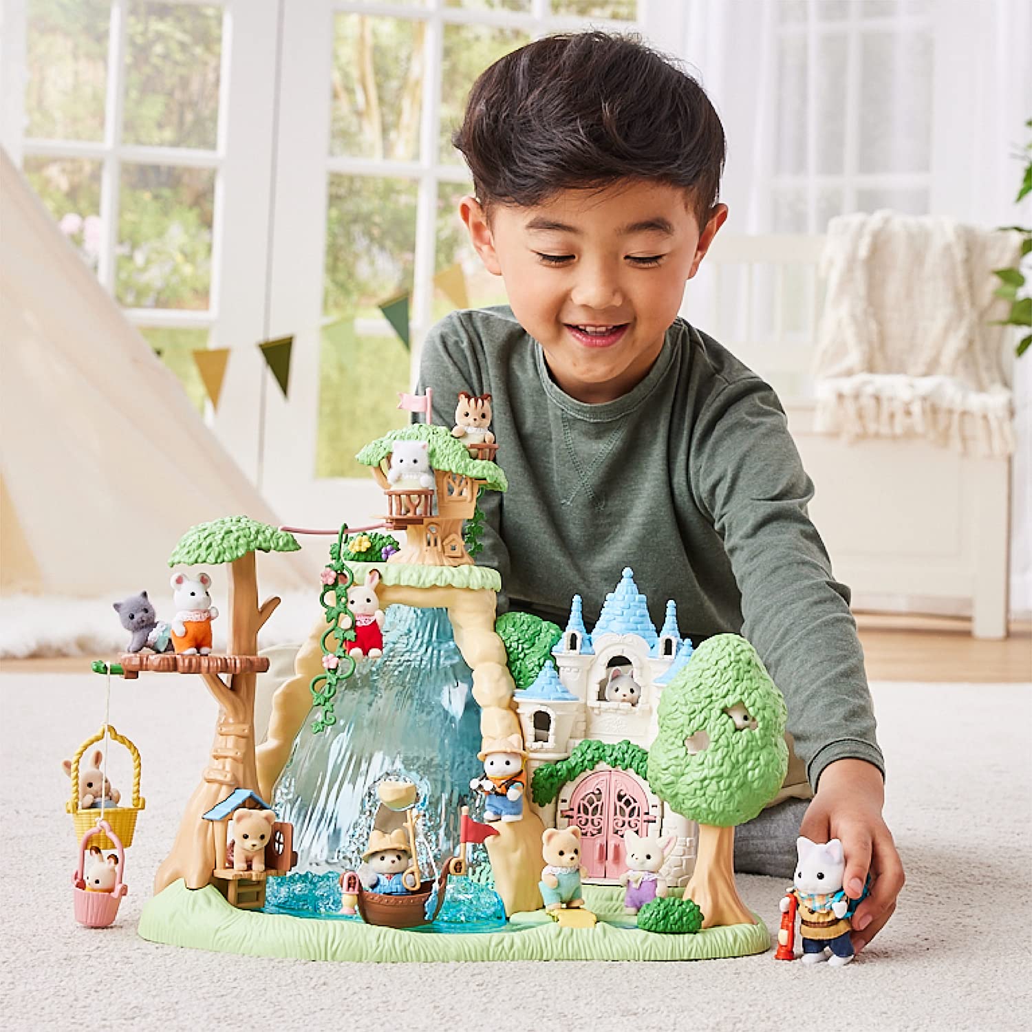 Sylvanian Families 5763 Exciting Exploration Set - Latte Cat Brother & Baby | Ages 3+ 5