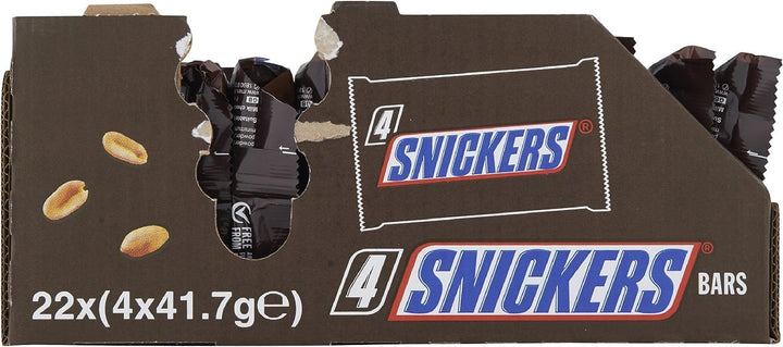 Snickers Chocolate Bars Multipack, 4 Pack of Milk Chocolate Snacks with Peanuts, Caramel & Nougat