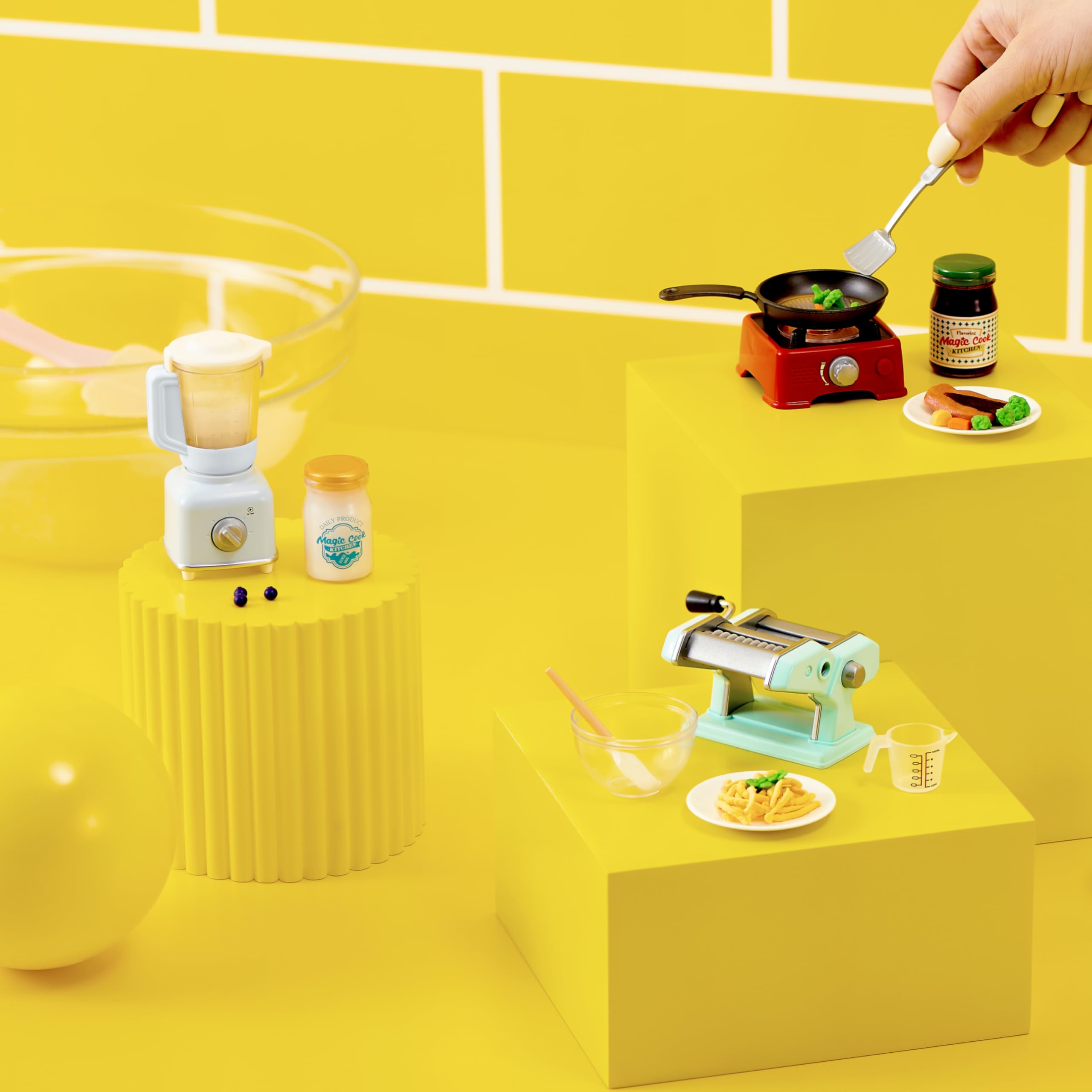 Mini Brands Really Works Magic Cook Kitchen Capsule Series 1 (Mixer) | Working Features | Ages 3+ 7