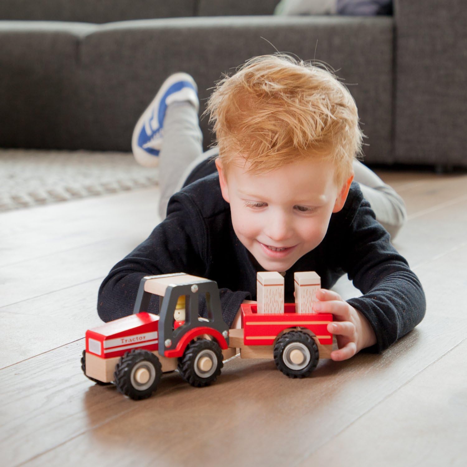 New Classic Toys Wooden Tractor with Trailer and Hay Stacks - Educational Farm Vehicle for Toddlers 18 Months+ 8