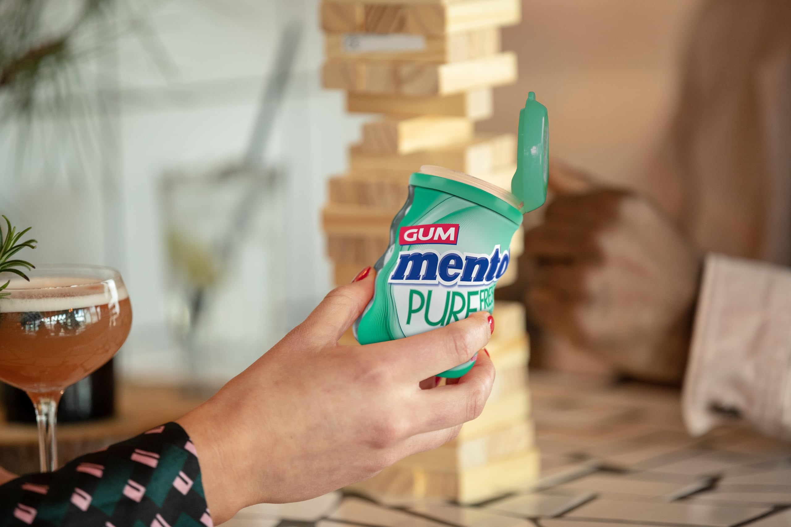 MENTOS Pure Fresh Fresh Mint Chewing Gum - Sugar-Free, Xylitol, 6 Pack of 35 Pieces 6