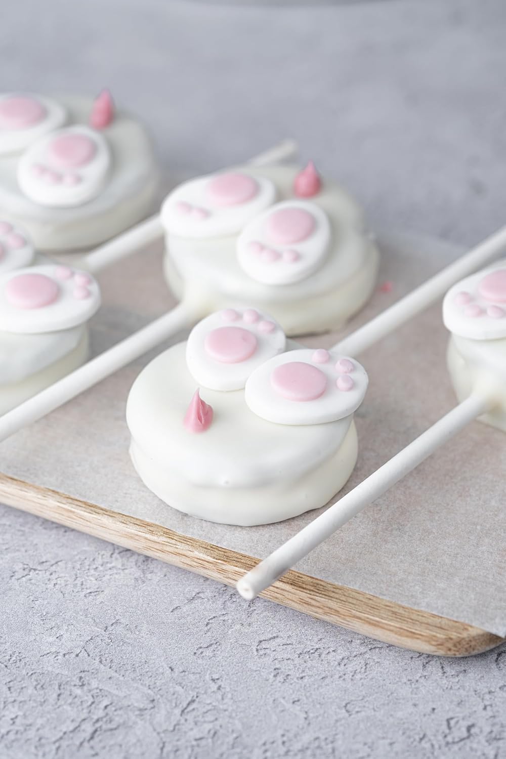 Renshaw - Just Roll With It White Fondant Icing 1 kg 5