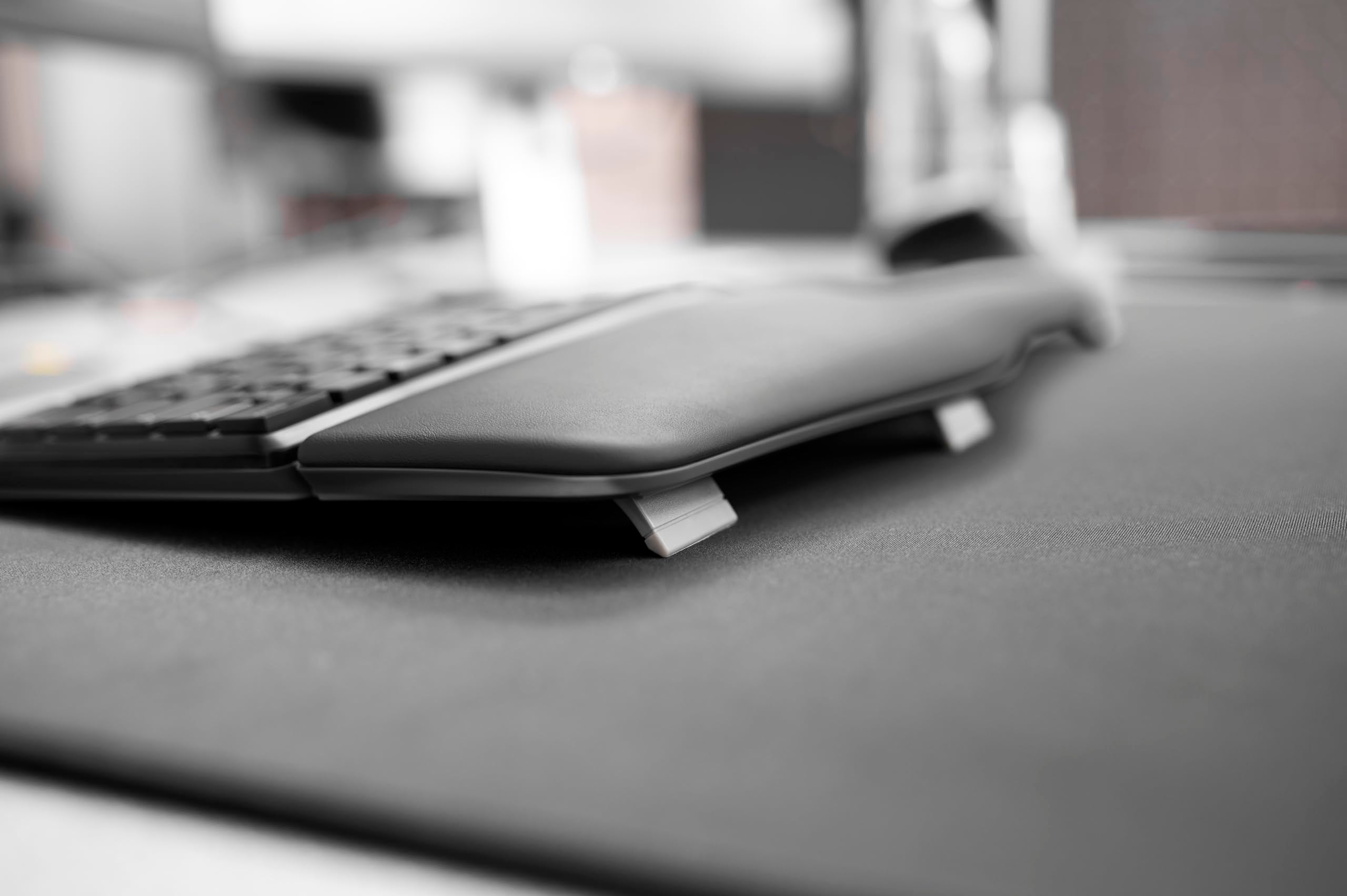 CHERRY KC 4500 ERGO - Ergonomic Wired Keyboard | UK Layout | Padded Palm Rest | Black 4