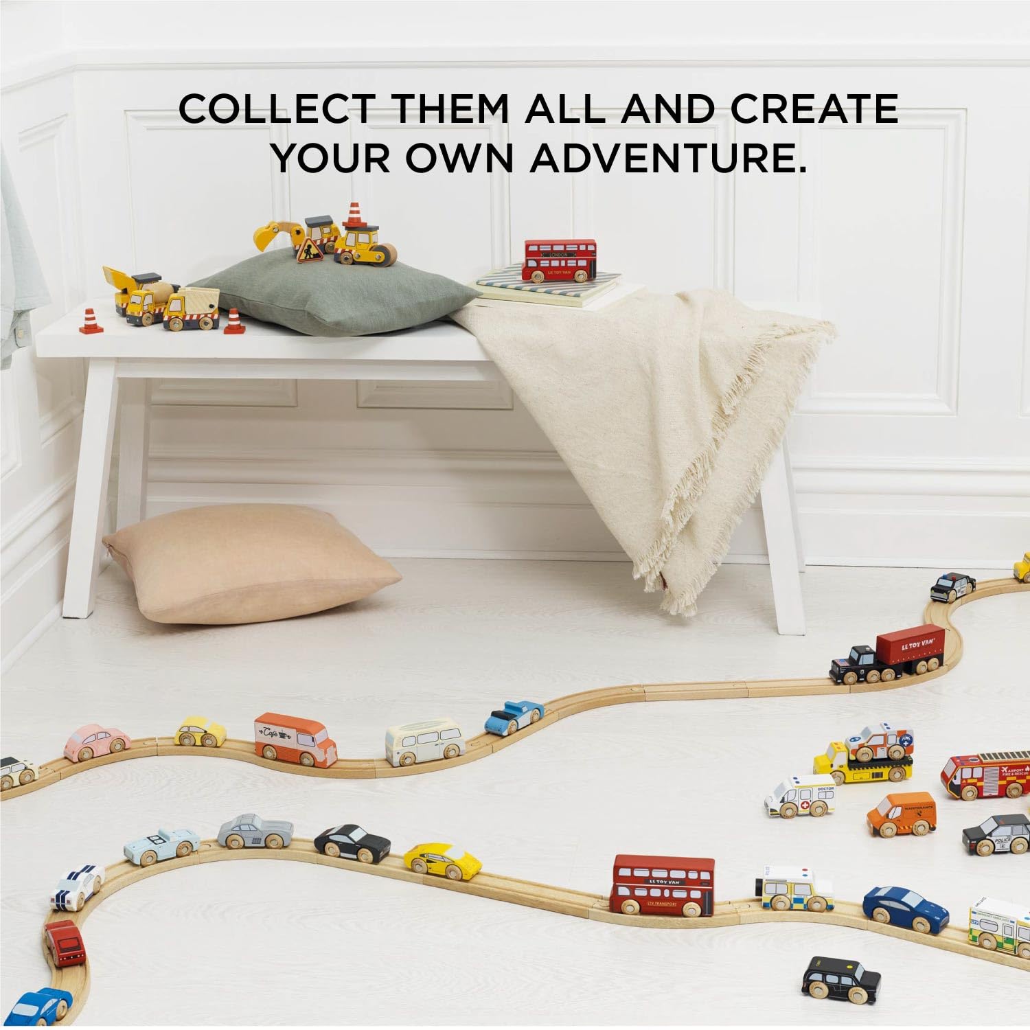 Le Toy Van Construction Vehicles Pretend Play Set with Crane, Digger, Roller | Age 3+ 7