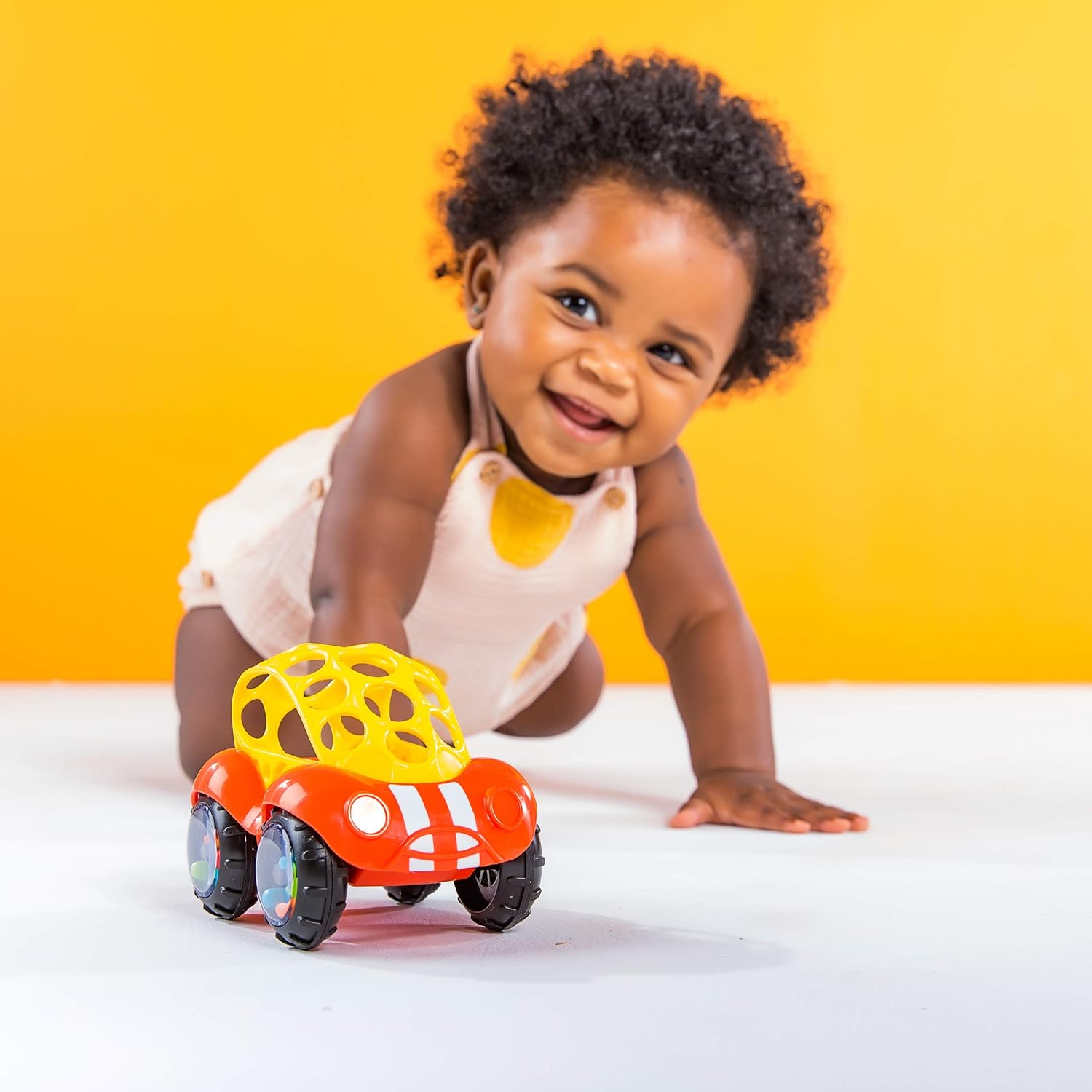 Bright Starts Oball Rattle & Roll Toy - Easy Grasp Rattle Vehicle for 3 Months+ 5
