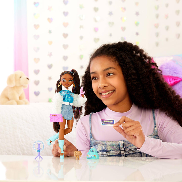 Barbie Dream Besties Playset - Brooklyn Doll with 9 Music Accessories, Posable Fashion Doll for Kids