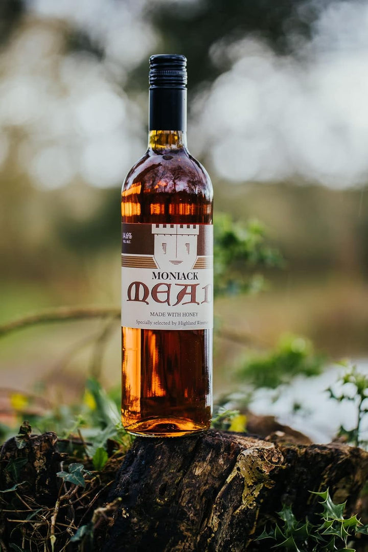 Moniack Mead Honey Wine, 750 ml – Smooth & Warming Mead with Caramel and Floral Notes