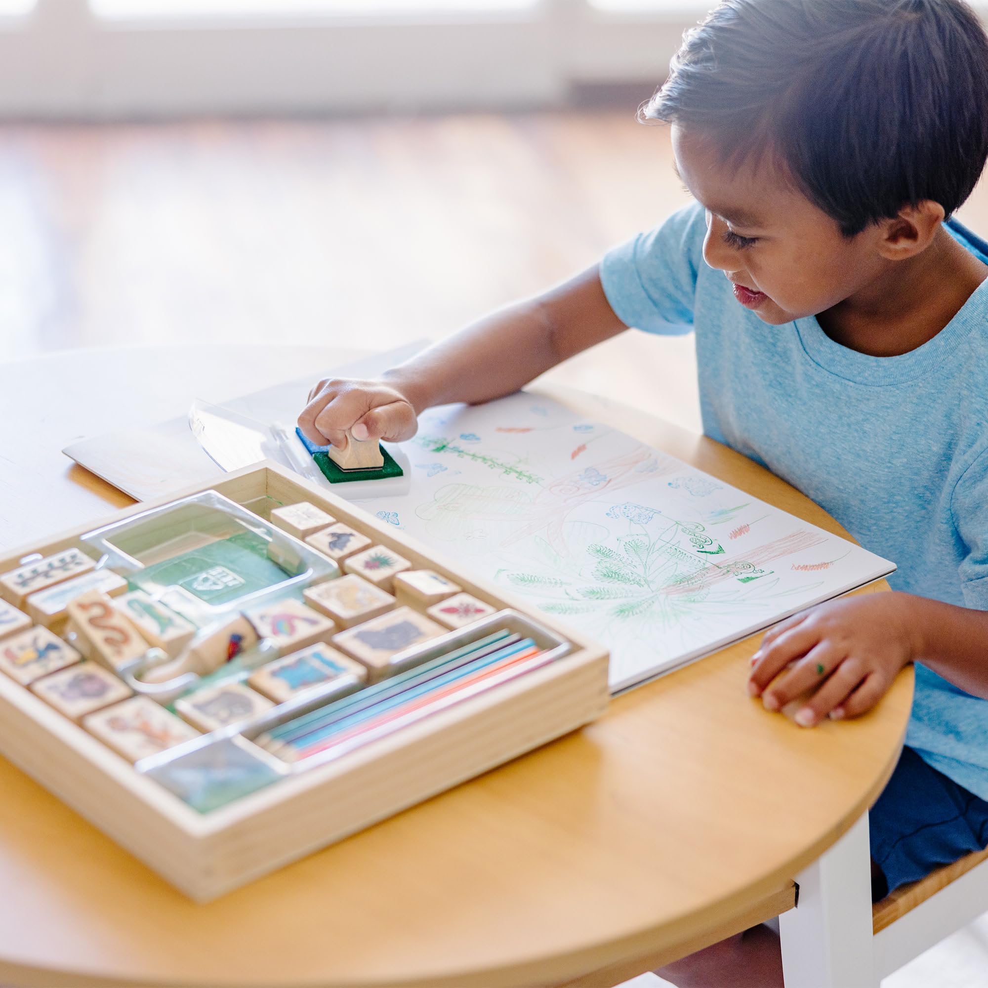 Melissa & Doug Stamp-a-Scene Rain Forest - 20-Piece Stamp Set with Colored Pencils & Ink Pad 7