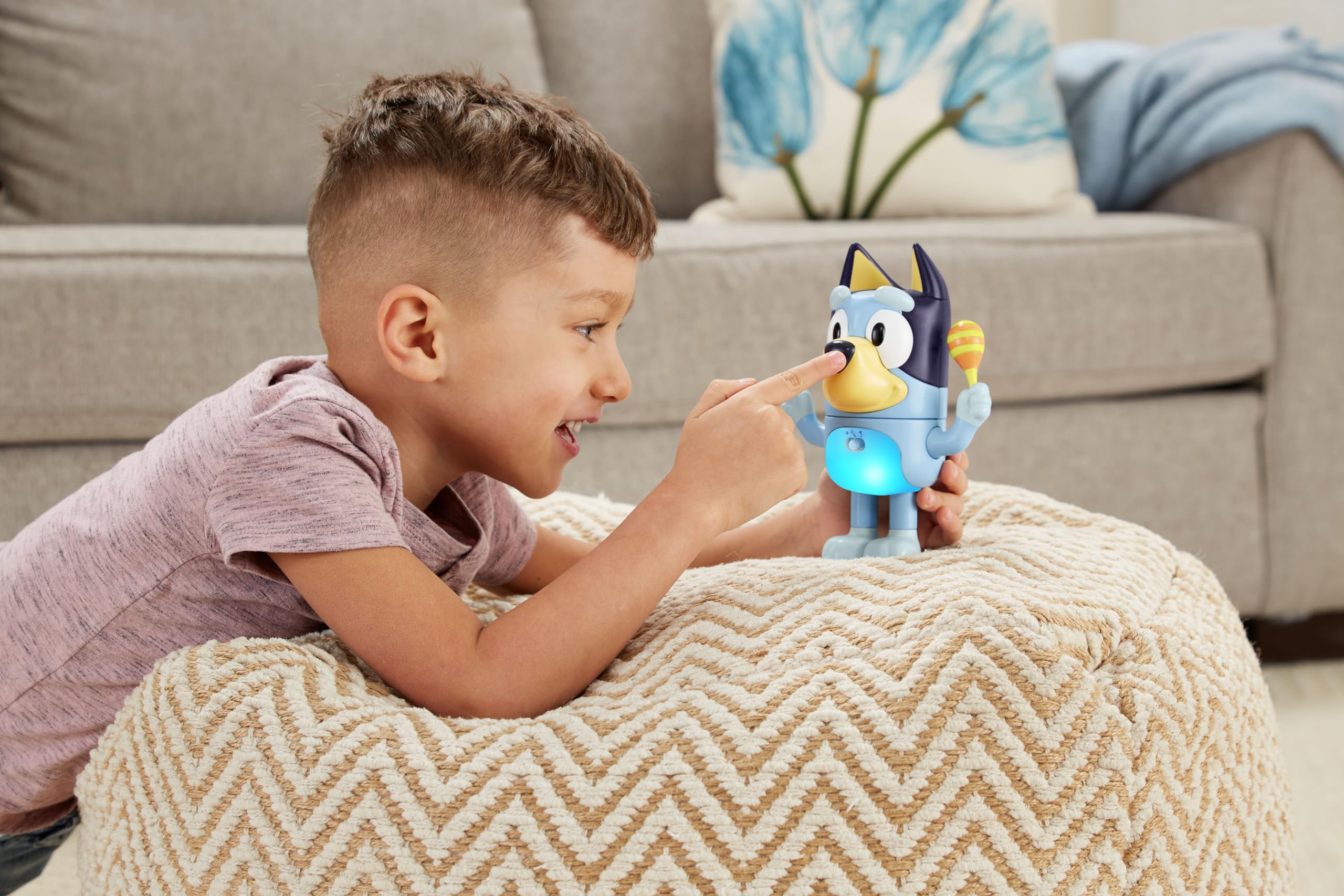 VTech Shake It Bluey - Interactive Musical Toddler Toy with Lights & Sounds 3