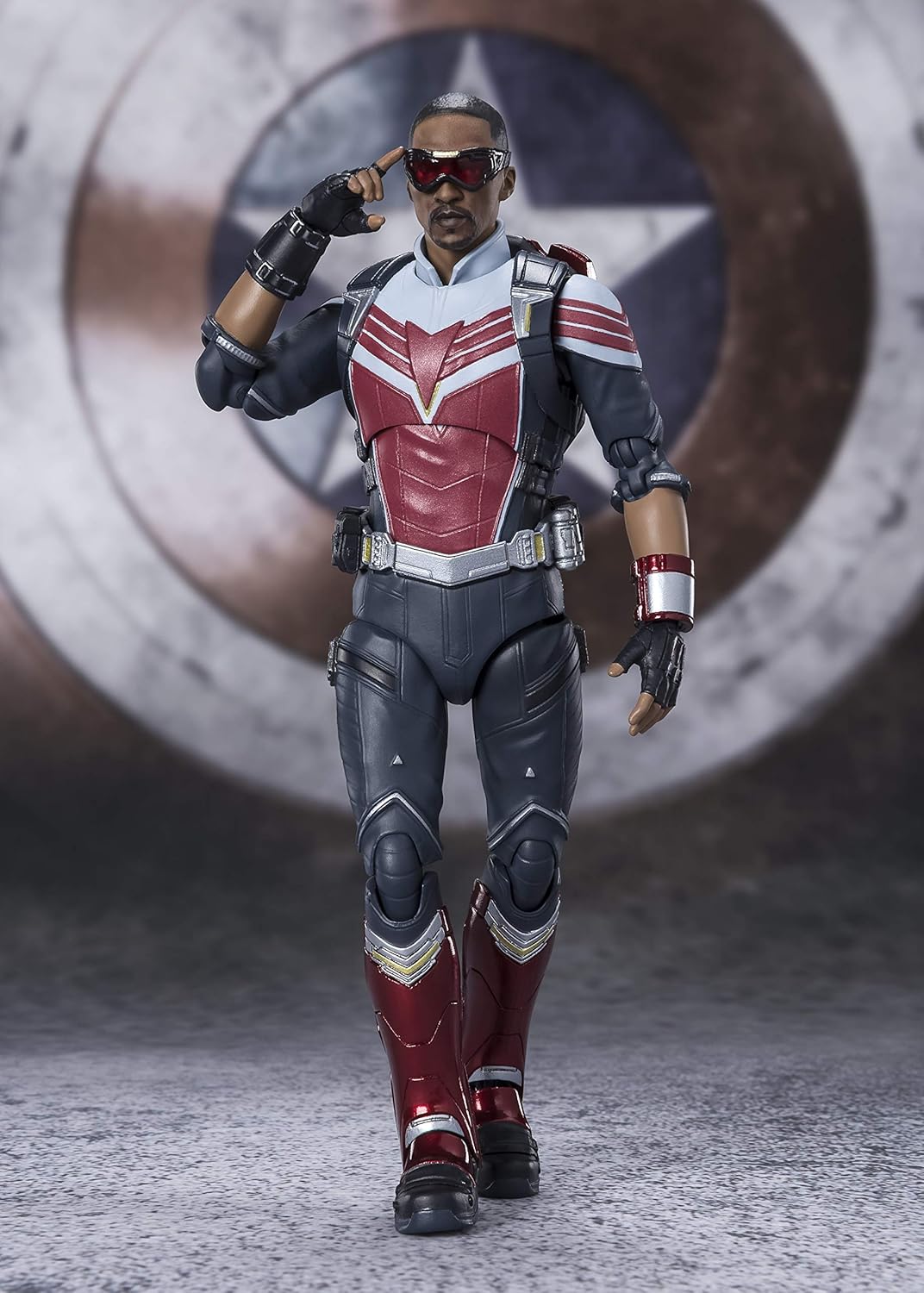 TAMASHII NATIONS S.H. Figuarts Falcon Action Figure - Marvel's Falcon and The Winter Soldier, 15 cm Collectible