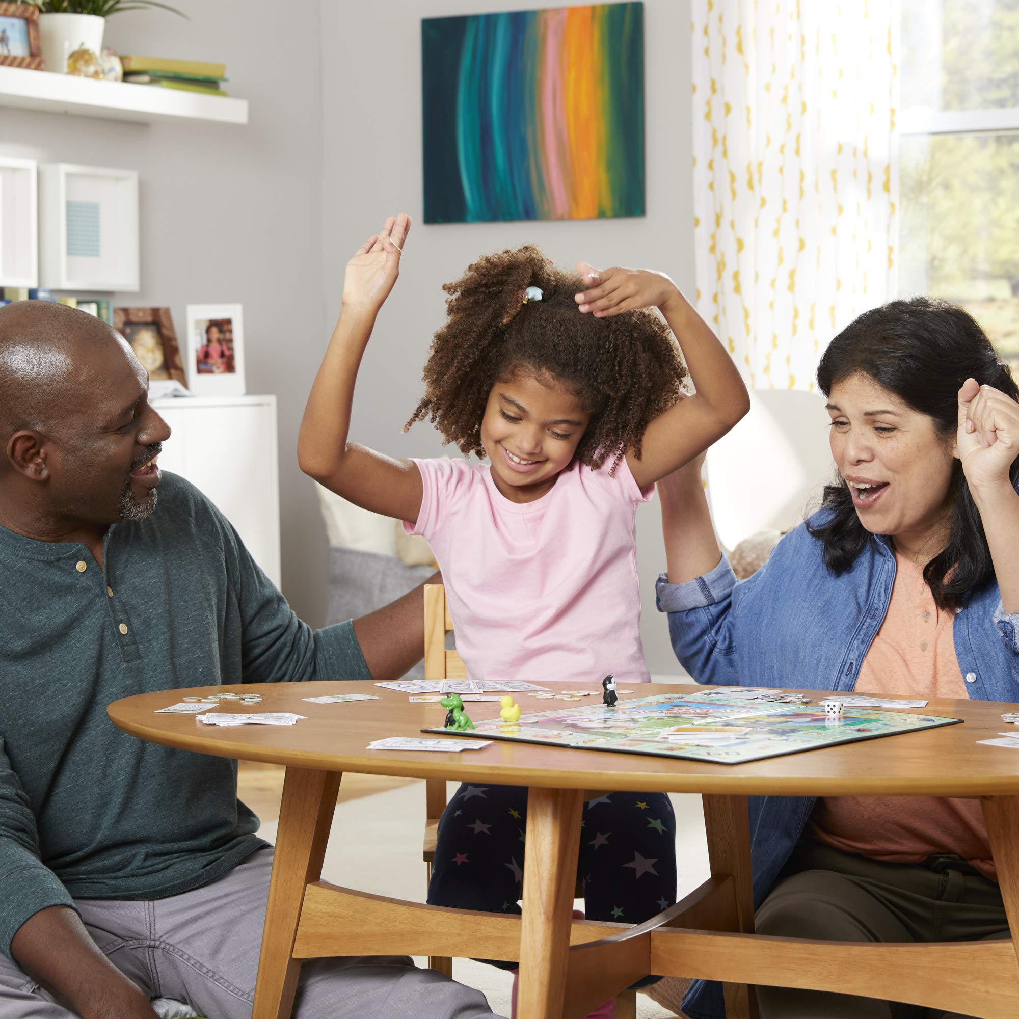 Monopoly Junior Board Game for Kids, Family Game for 2-4 Players Aged 5 and Up 3