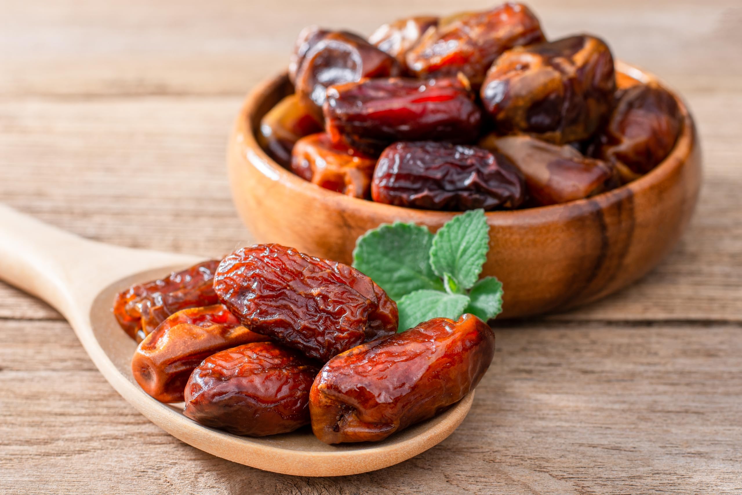 Mundo Feliz Organic Dried Pitted Dates 2 x 500 g (1 kg) - Deglet Nour Sun-Dried Dates 5