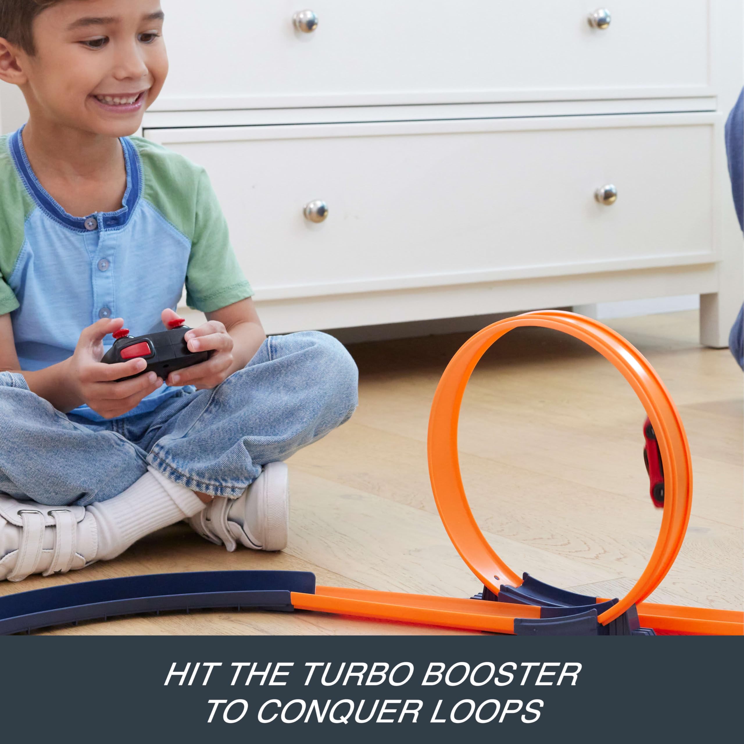 Hot Wheels RC Ferrari SF90 Stradale Assetto Fiorano - 1:64 Scale Remote-Control Car for Kids 5+ 7