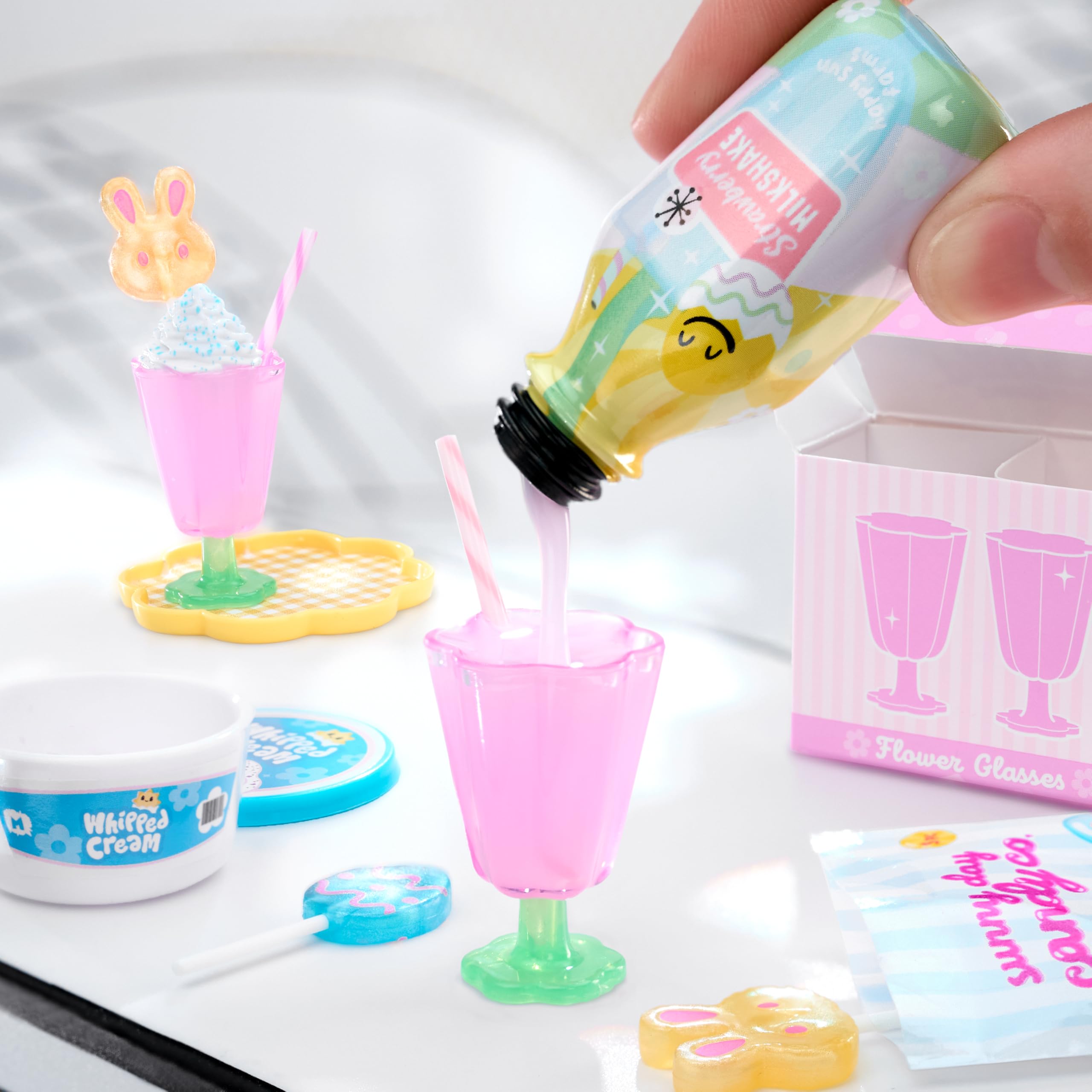 MGA's Miniverse Make It Mini Spring - DIY Resin Craft Kit with UV-Activated Miniatures 8