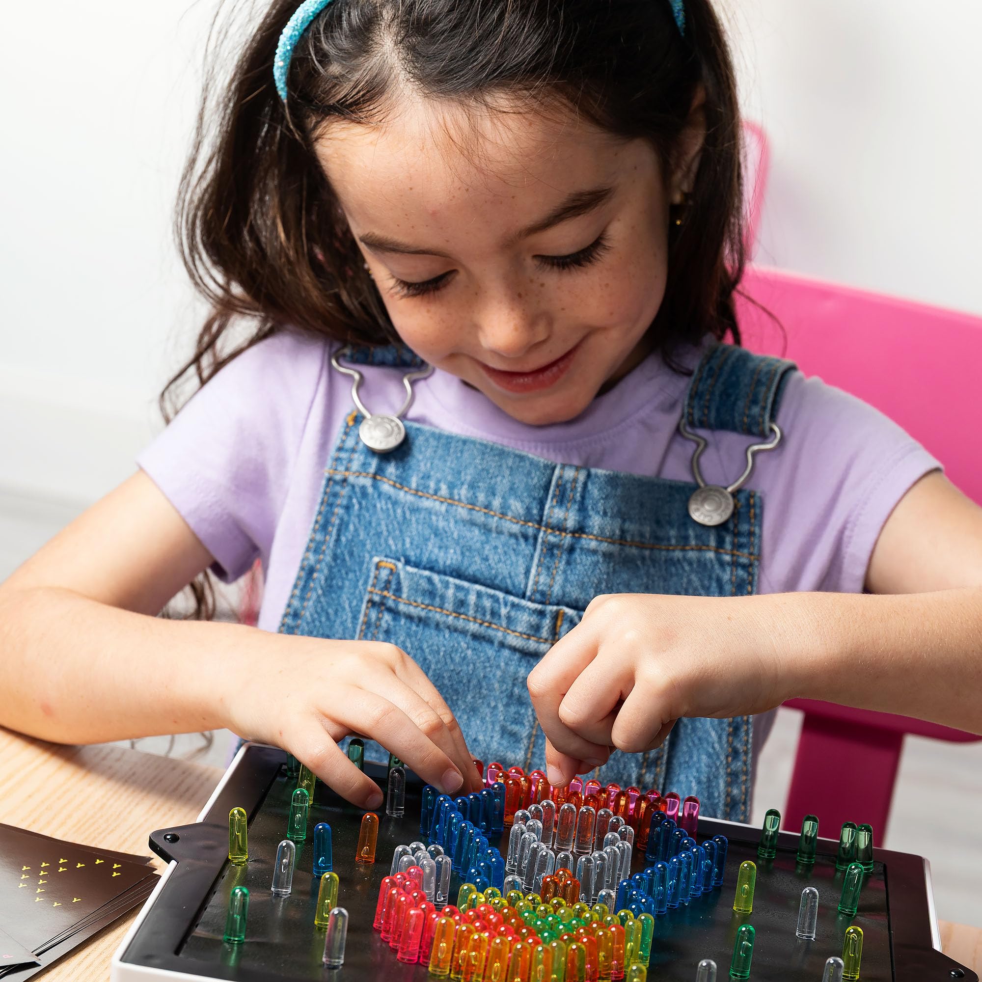 Lite Brite Ultimate Classic - Light Up Drawing Board | 12 Templates | Ages 4+ 7