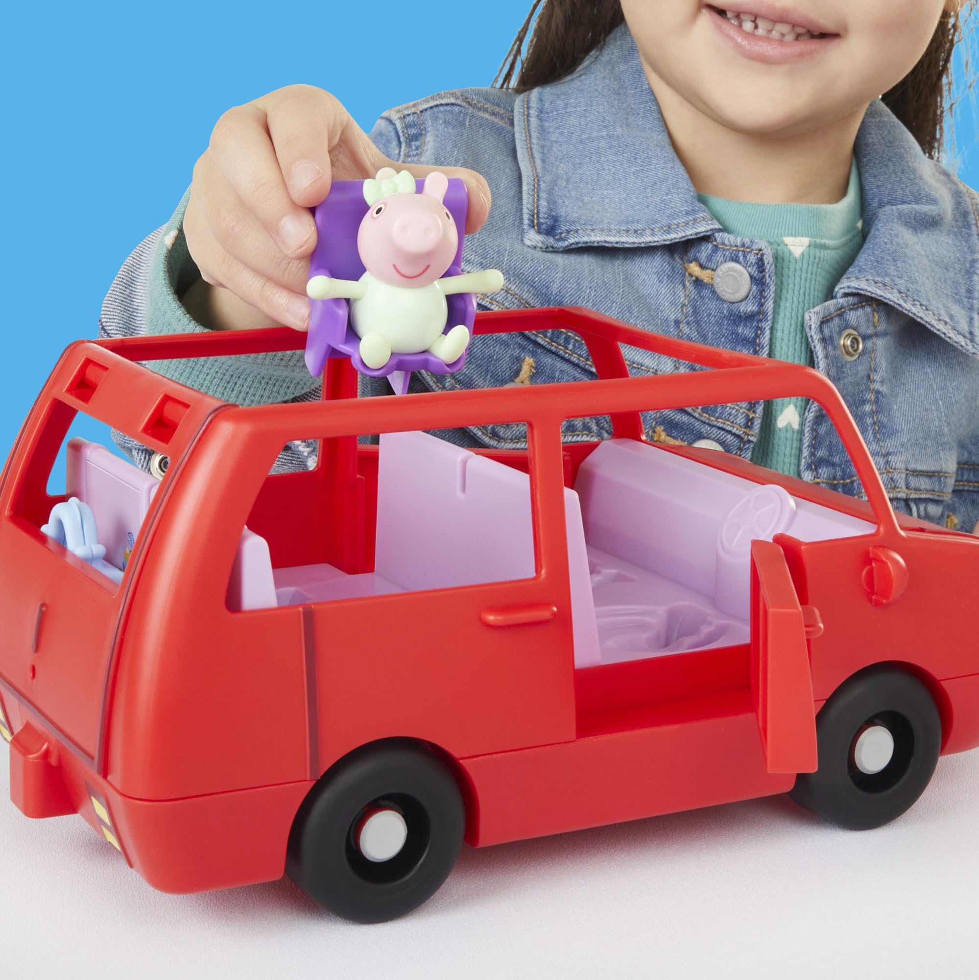 Peppa Pig Peppa's Big Family Car Playset - Red | Includes Peppa & Baby Evie Figures | Ages 3+ 5