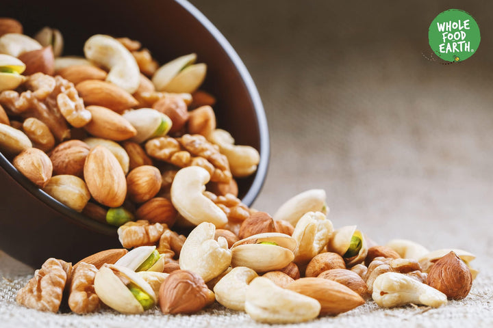 Wholefood Earth Organic Walnut Halves 500g Raw | GMO Free | Vegan | High in Protein