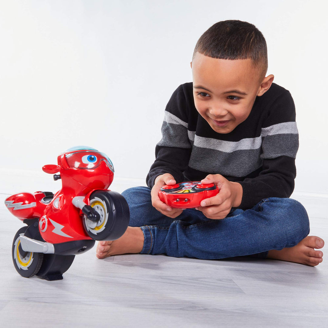 Ricky Zoom T20055A Remote-Controlled Stunt Motorcycle Playset - Wheelie & 360 Spin Action for Kids