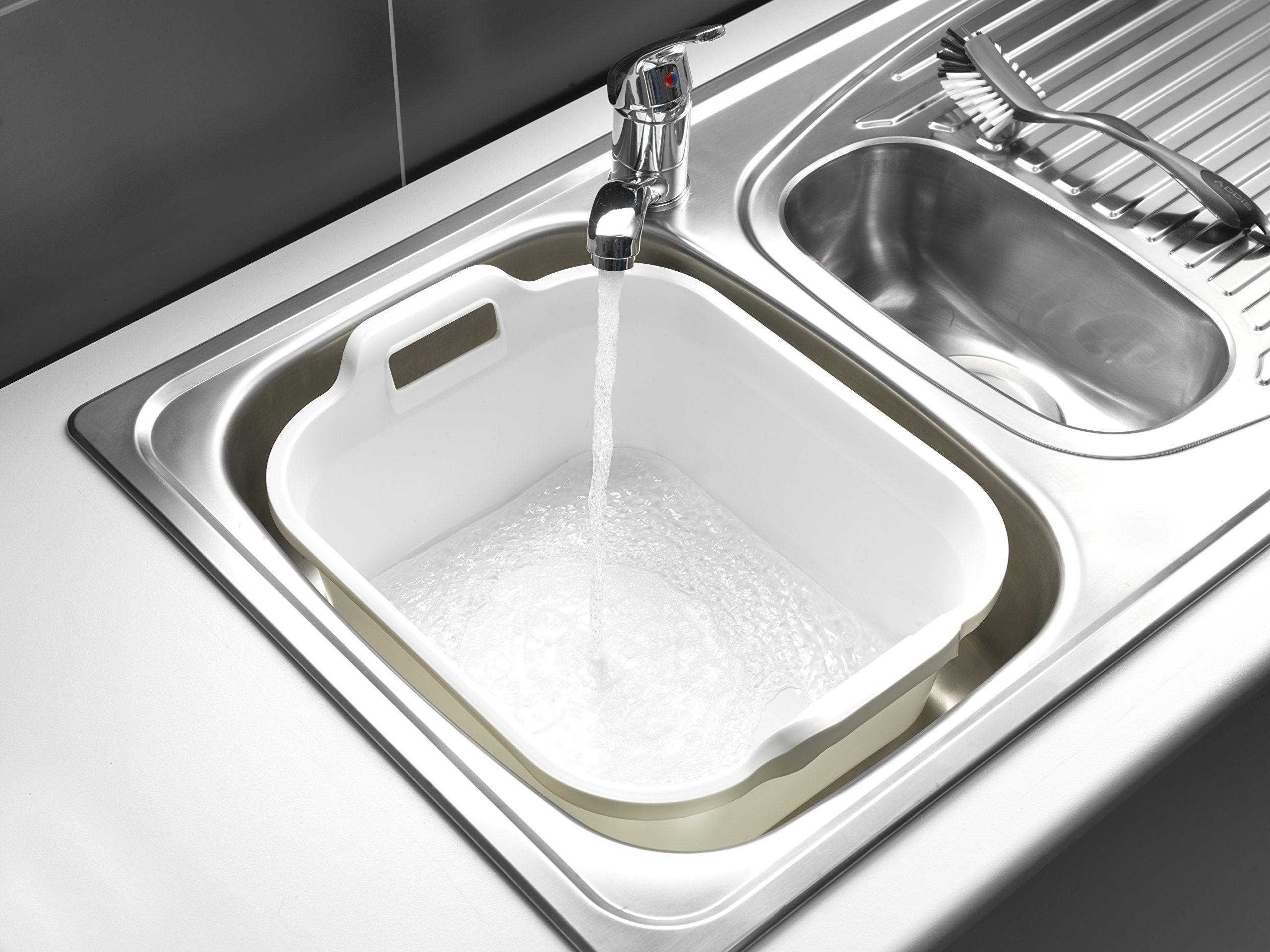 Addis - Rectangular Washing Up Bowl with Handles 6